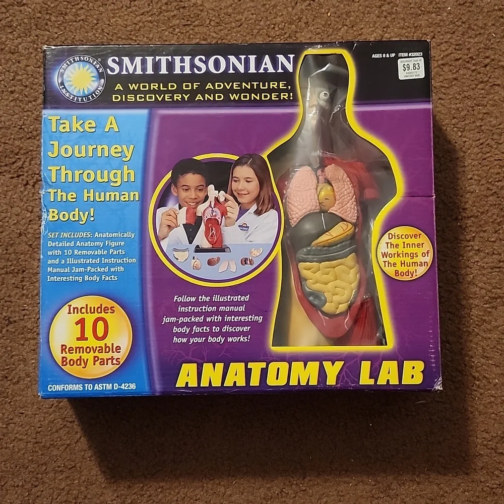 Anatomy lab Smithsonian science open box human body organs puzzle learning